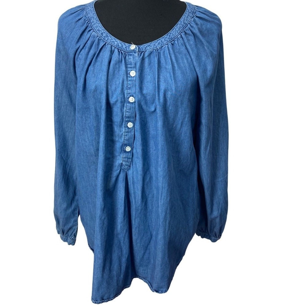 Faded Glory Denim Light Wash Womens Size Large Button Blouse